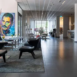 4* Otel Western Park